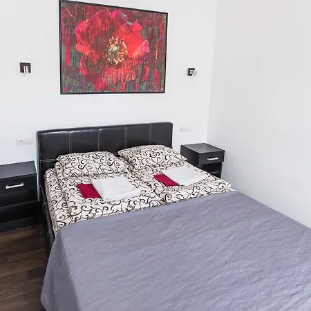 U Centri Lvova -